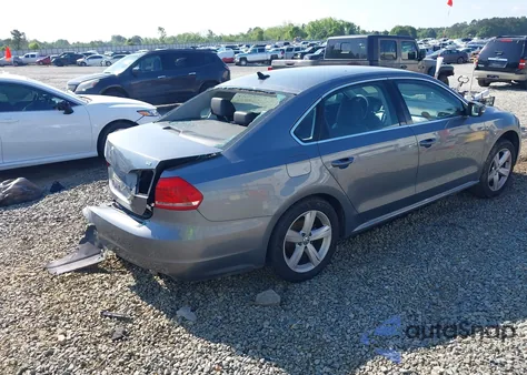 2013 Volkswagen Passat 2.5L Se из США, поврежденный, VIN 1VWBH7A39DC048956